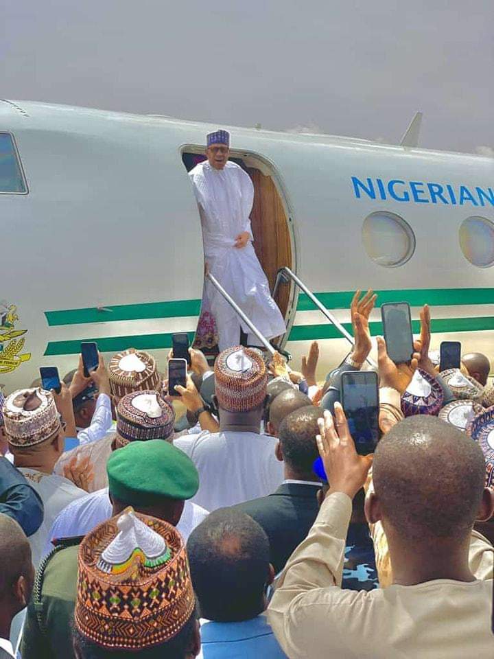 PHOTOS: Buhari, Aisha arrive Daura